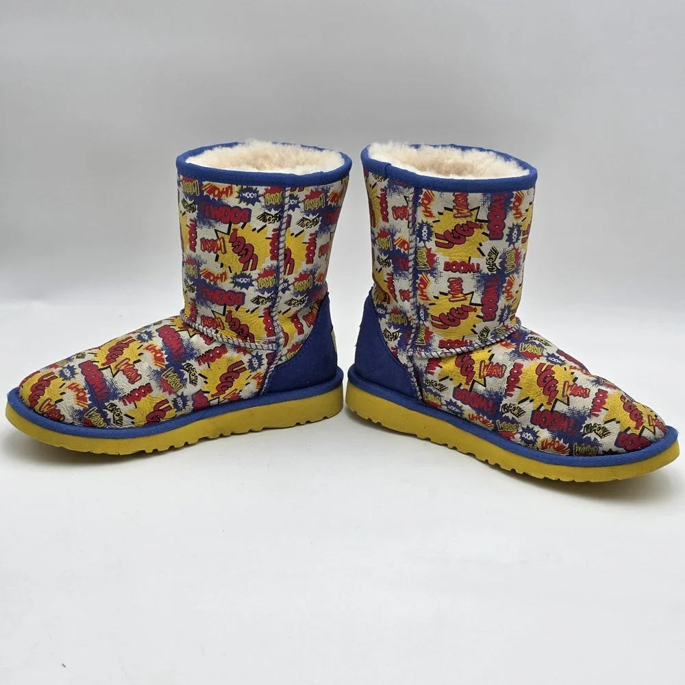 UGG Kids Classic Shearling Leather Boots Limited Edition Comic Book Print 4 34